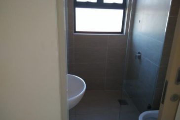 Maisson @ Platinum Apartment