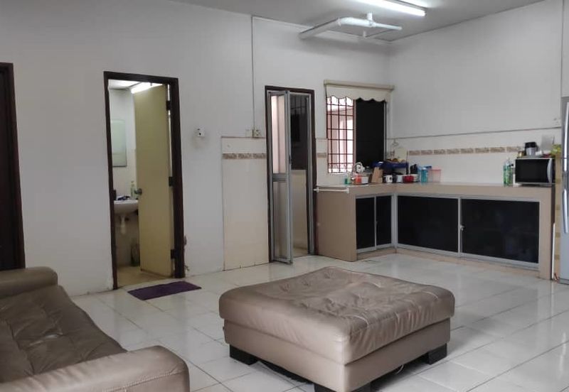 Bayu Puteri Apartment