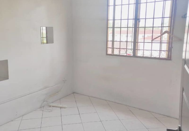 Bayu Puteri Apartment