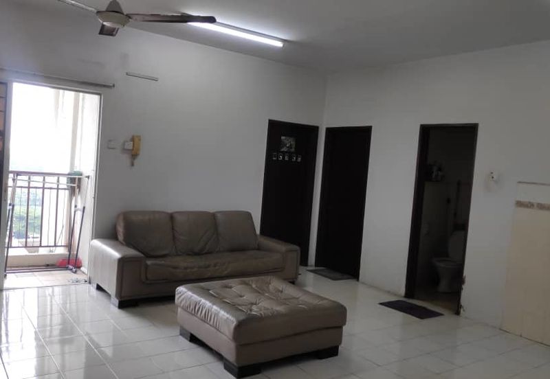 Bayu Puteri Apartment