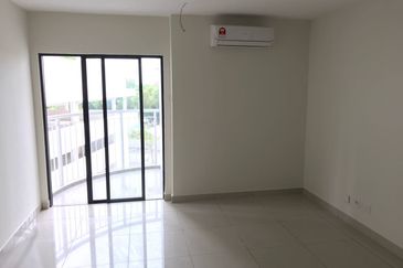 Maisson @ Platinum Apartment