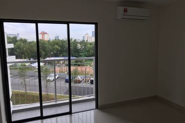 Maisson @ Platinum Apartment