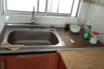 Bayu Puteri Apartment