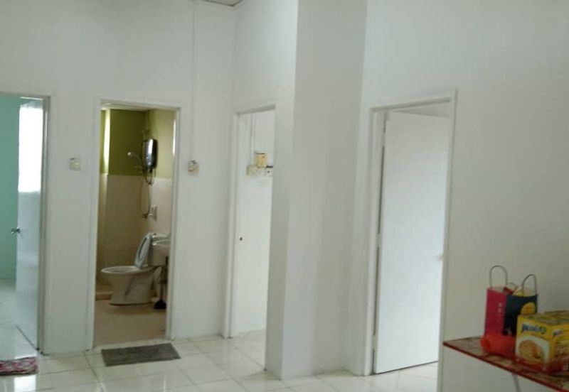 Bayu Puteri Apartment