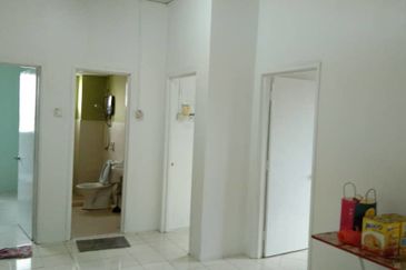 Bayu Puteri Apartment