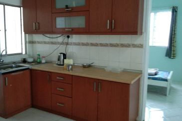 Bayu Puteri Apartment