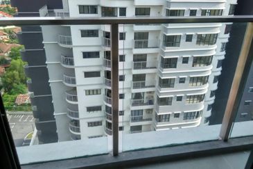 Maisson @ Platinum Apartment