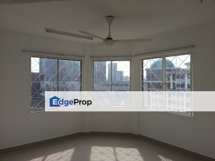 Kelana D Putera 1148sf  RM430000, Selangor, Kelana Jaya