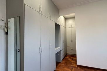 Akasia townhouse for sale