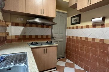 Akasia townhouse for sale