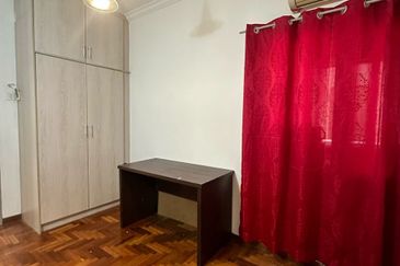 Akasia townhouse for sale