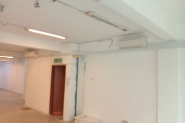 Perdana Business Centre 1875sf  RM2000