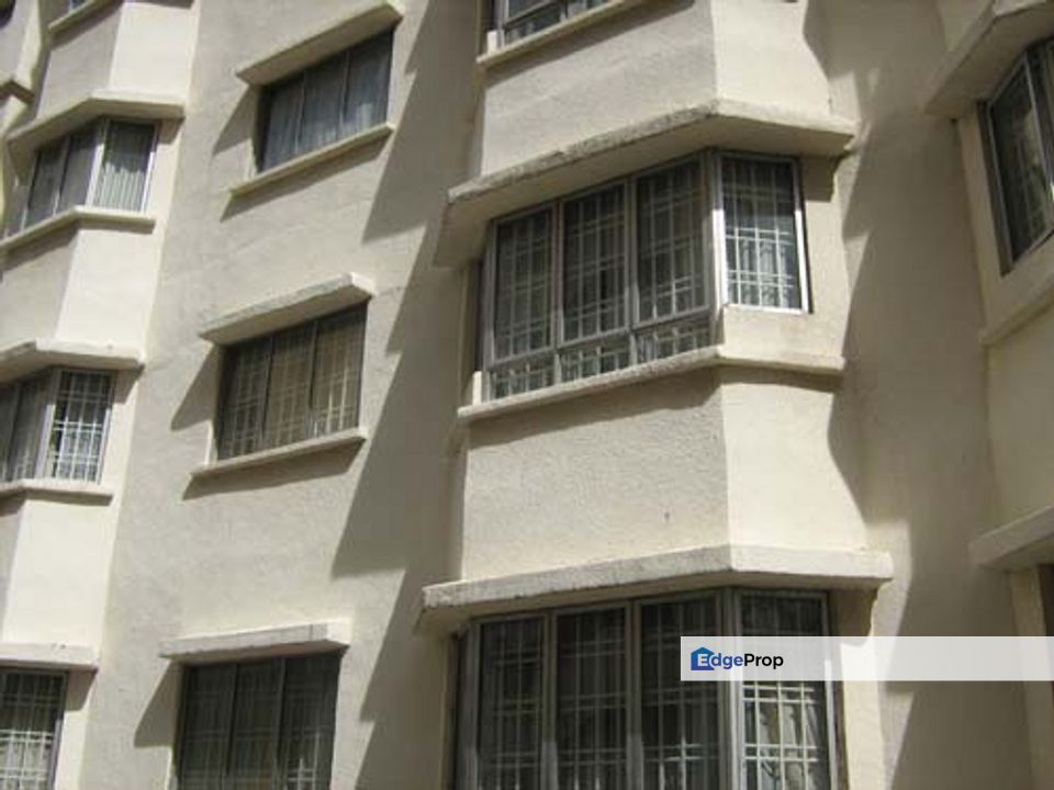 Puncak Nusa Kelana 1328sf  RM500000, Selangor, Ara Damansara