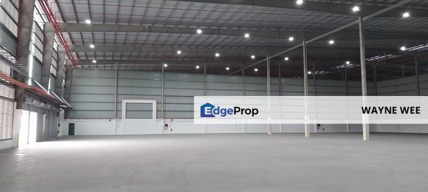 Axis Mega Distribution Centre, large warehouse, Selangor, Telok Panglima Garang