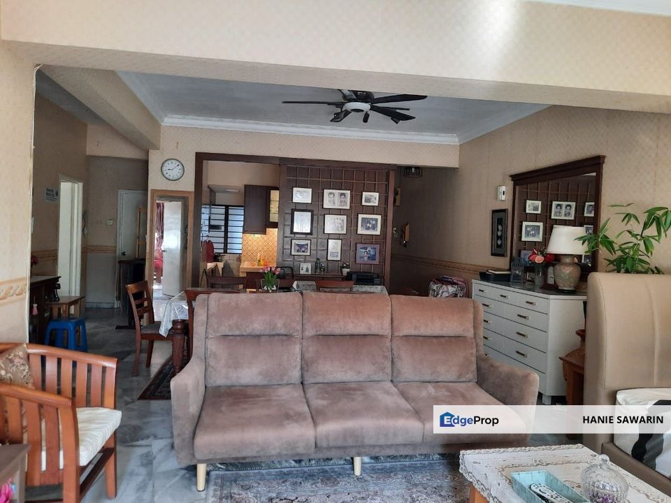 Renovated Sri Alam Condo Shah Alam Sek 13 KGSAAS for Sale RM430,000 By