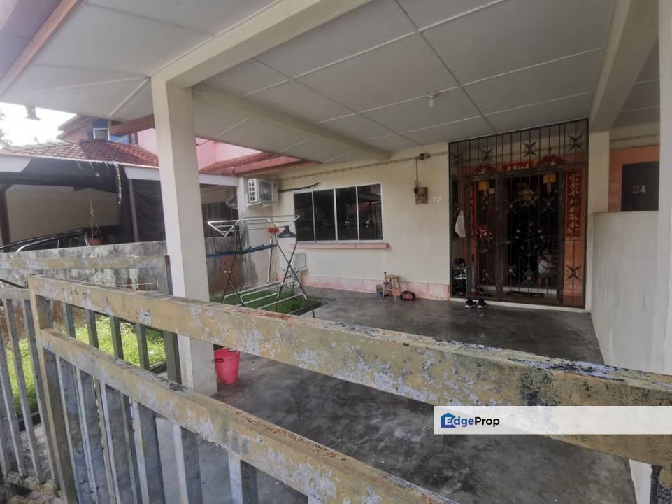 Double storey terrace intermediate For Sale at Stakan jaya for Sale ...