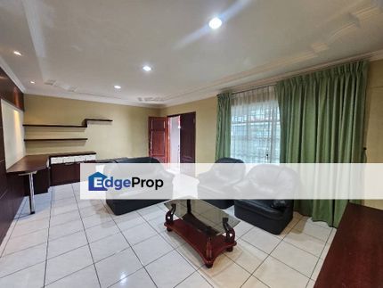 Double Storey Terrace Intermediate For Rent! Located at Jalan Song, Sarawak, Kuching