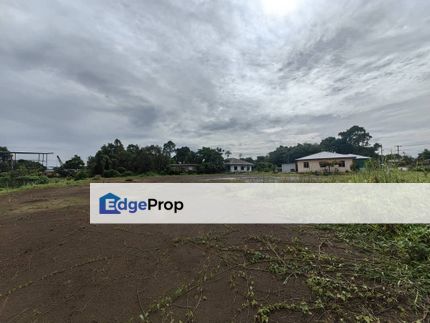 Land for Rent Located at Stakan 1st lot land (by road side), Sarawak, Kuching