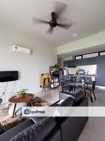 Echelon Apartment For Sale! Located at Jalan Lapangan Terbang, Sarawak, Kuching