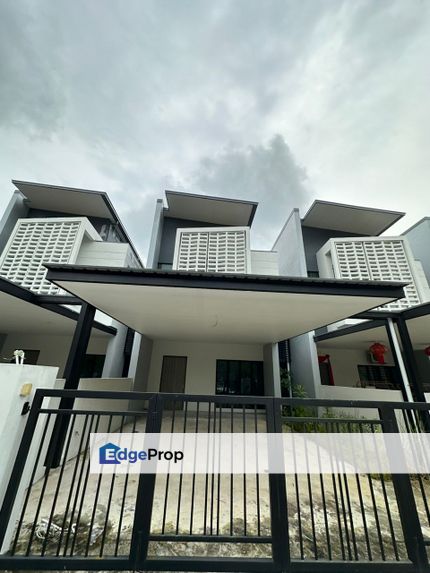 Holmestown Double Storey Terrace Intermediate For Sale, Sarawak, Kota Samarahan