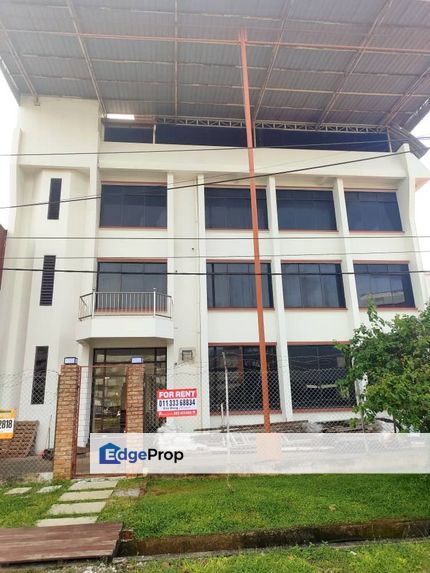  Big Office Space For Rent! Located at Jalan Sungai Priok, Sarawak, Kuching