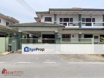 Double Storey Semi-Detached House For Rent! Located at Jalan Song, Sarawak, Kuching