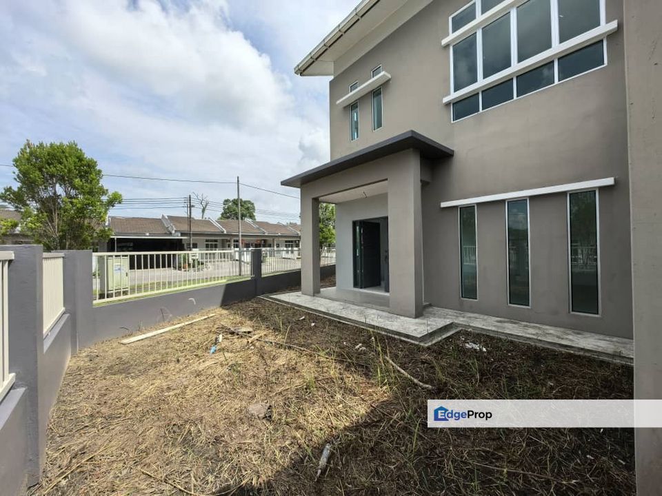Brand New Double Storey Corner For Sale at 11 Miles, Lorong High Park ...