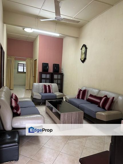 Single Storey Terrace Intermediate For Rent Located at Hui Sing, Sarawak, Kuching