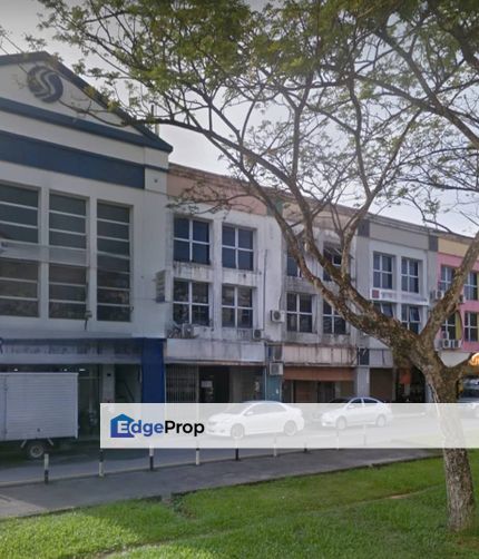 Triple Storey Intermediate Shoplot For Rent Located at Green Heights, Sarawak, Kuching