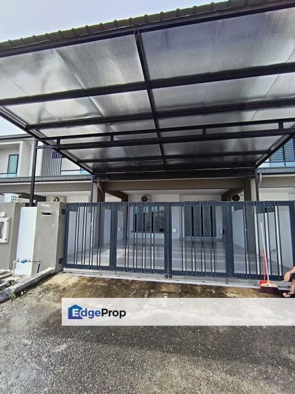 Double Storey Terrace Intermediate House For Rent Located at Ava Green, Jalan Stephen Yong, Sarawak, Kuching