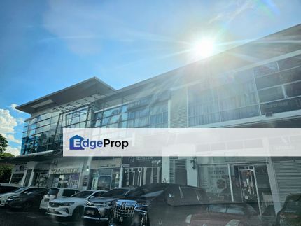 Facing Main Road Ground Floor Shoplot For Sale! Located at Precinct 88, Jalan Song, Sarawak, Kuching