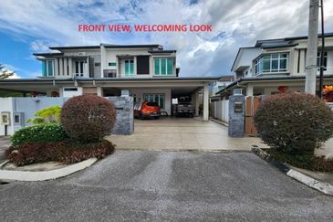 Double Storey Semi Detached House For Sale! Located at Taman Uni Central, Samarahan