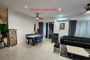 Double Storey Semi Detached House For Sale! Located at Taman Uni Central, Samarahan