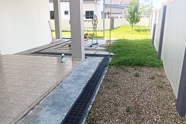 Double Storey Semi Detached For Sale Located at Uni Central, Samarahan