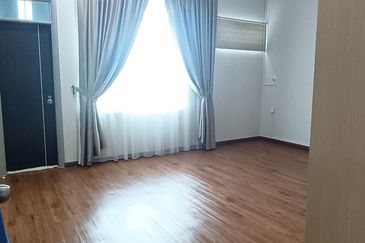 Double Storey Semi Detached For Sale Located at Uni Central, Samarahan