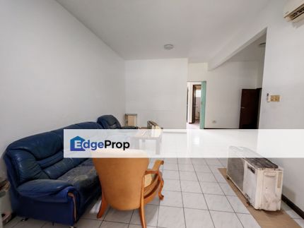 Double Storey Terrace Intermediate House For Rent! Located at Tabuan Heights, Jalan Song, Sarawak, Kuching