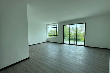 Brand New Double Storey Terrace Corner House For Sale! Located at City Garden, Samarahan 