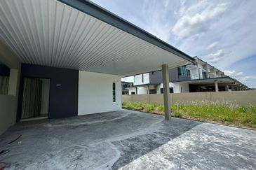 Brand New Double Storey Terrace Corner House For Sale! Located at City Garden, Samarahan 