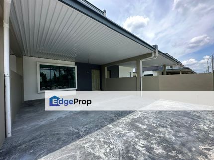 Brand New Double Storey Terrace Intermediate House For Sale! Located at City Garden, Samarahan, Sarawak, Kuching