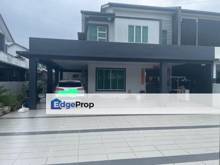 Double Storey Semi-Detached House For Sale 📍Located at Uni Central, Samarahan, Sarawak, Kuching
