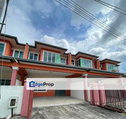 Double Storey Terrace Intermediate House For Rent! Located at Merdang Gayam, Samarahan, Sarawak, Kuching