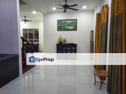 Double Storey Semi Detached For Sale Located at Taman Merlin, Samarahan, Sarawak, Kota Samarahan
