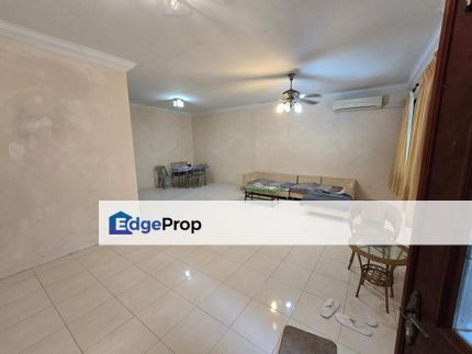 Double storey Terrace Intermediate For Rent!  Located Lorong Moyan 4F, Sarawak, Kuching