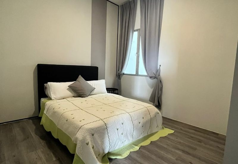 Sapphire On The Park