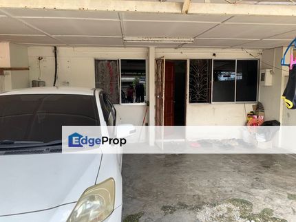 Single Storey Intermediate Terrace House For Sale! Located at Kenyalang, Sarawak, Kuching