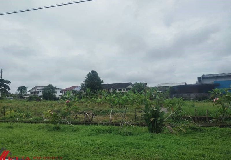 Land For Sale! Located at Sungai Maong Tengah