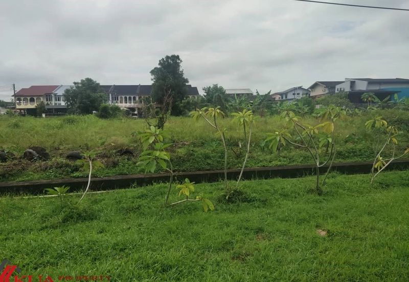 Land For Sale! Located at Sungai Maong Tengah