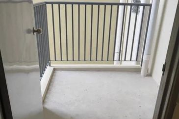 SP Lodge Sri Pertiwi Apartment For Rent! Located at MJC, Batu Kawa