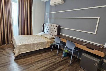 HK Square Apartment