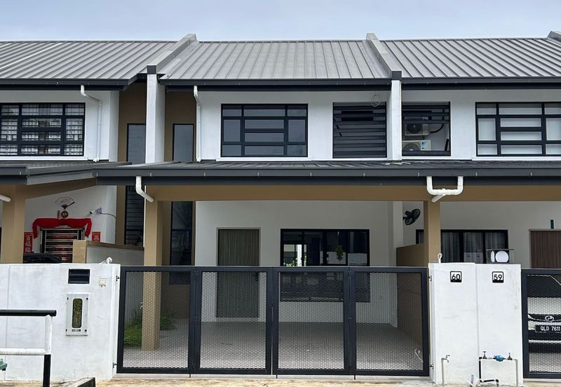 Boxhill 76 Brand New Double Storey Terrace Intermediate House For Sale!  Location: 7th Mile, Jalan Penrissen
